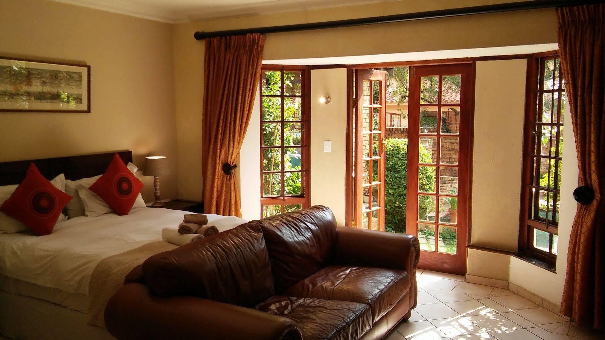The Dorr Guest House Sandton Exterior foto